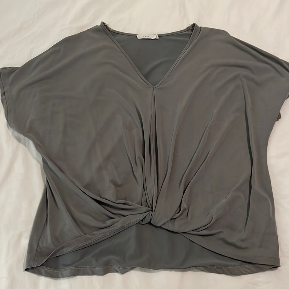 Gray Tshirt
